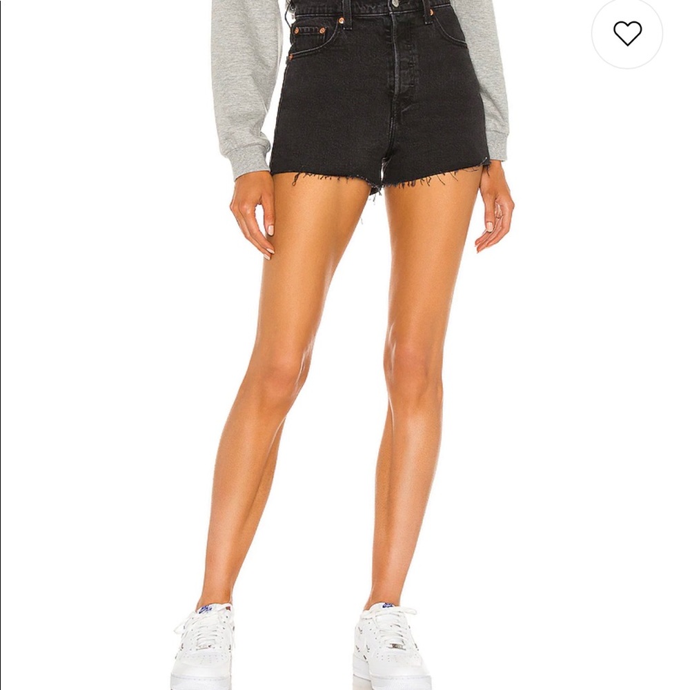 Levi’s Ribcage Short in Black Bayou